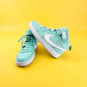 Kids Nike Court Borough Mid 2 Shoes (Big Kid 4)